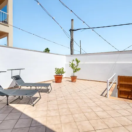 Casa Blanca Porto Cristo Holiday home *